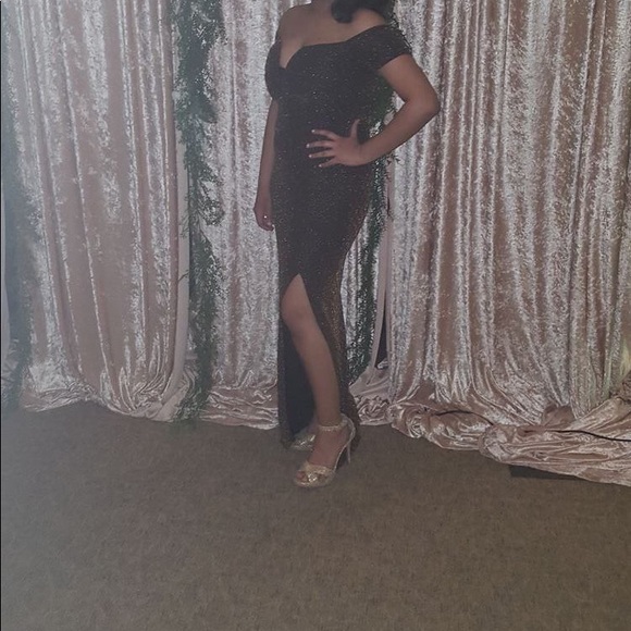 Dress - Picture 2 of 2